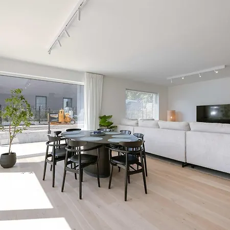 Huswell - Family With Terrace And Parking Apartment